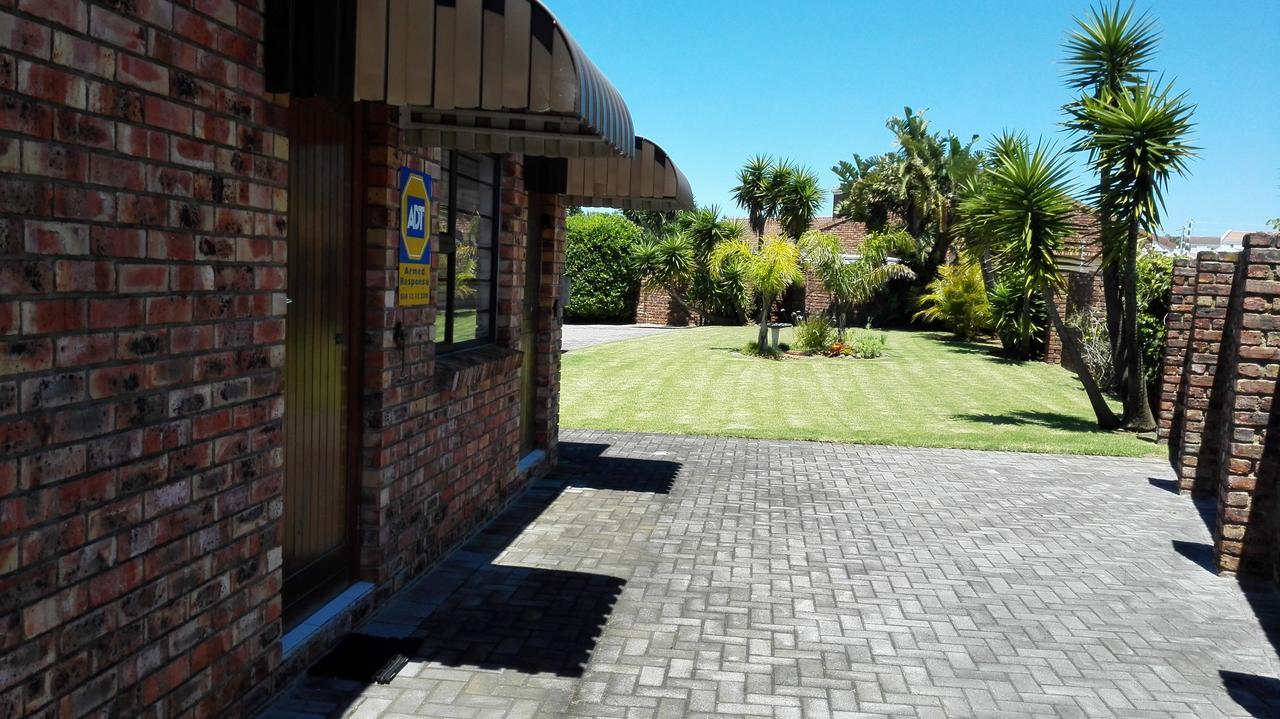 Humewood Home Stay Port Elizabeth Ngoại thất bức ảnh